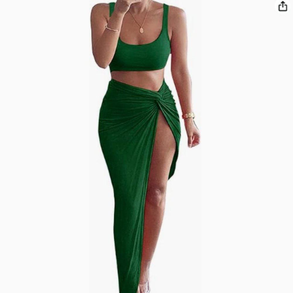 Green Skirt Set